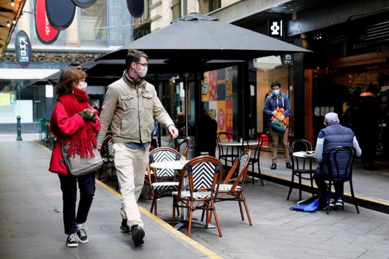 Melbourne dibuka kembali setelah berbulan-bulan penguncian Covid-19 yang keras saat kasus mereda